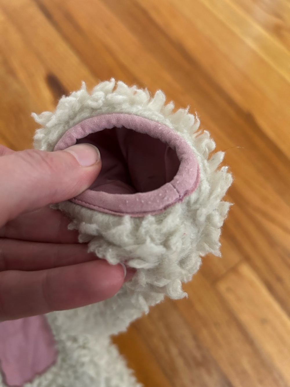 Patagonia Cream Sherpa Jacket with Mauve Trim - Picture 4 of 5